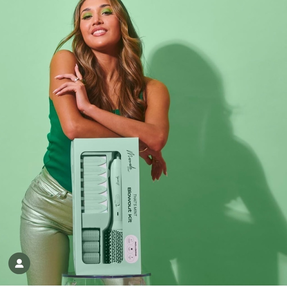 Mermade Hair That's Mint blowout Kit - Picture 10 of 14